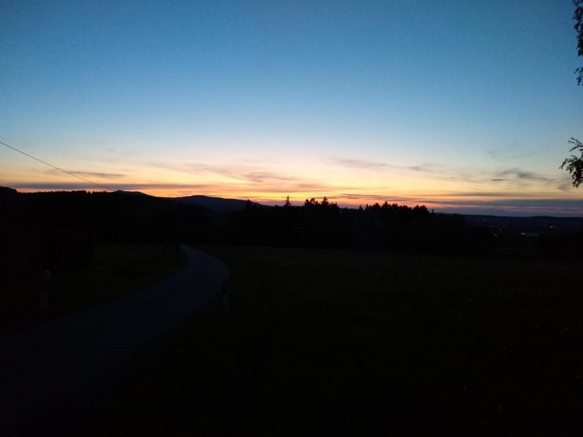 Waldershof Ferienwohnung Steinwald Auslaeufer Mit Blick Auf Koesseine מראה חיצוני תמונה